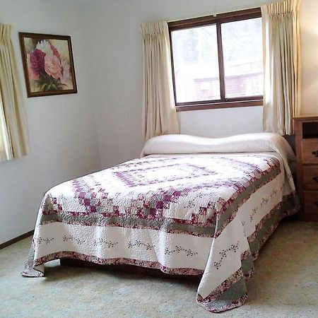 Freedom Ridge Cabins Хилл-Сити Экстерьер фото